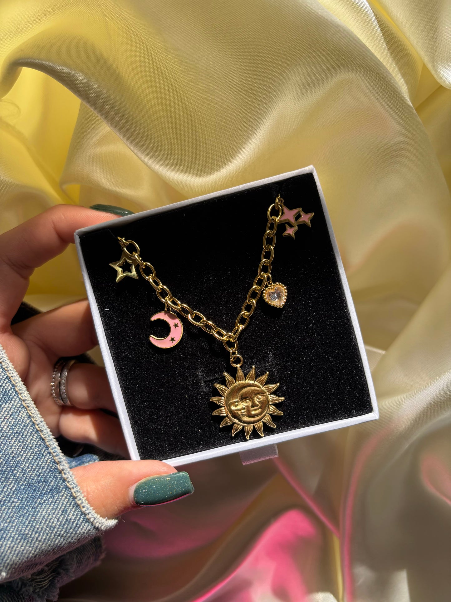 MUCH CHARMS NECKLACE SOLEA