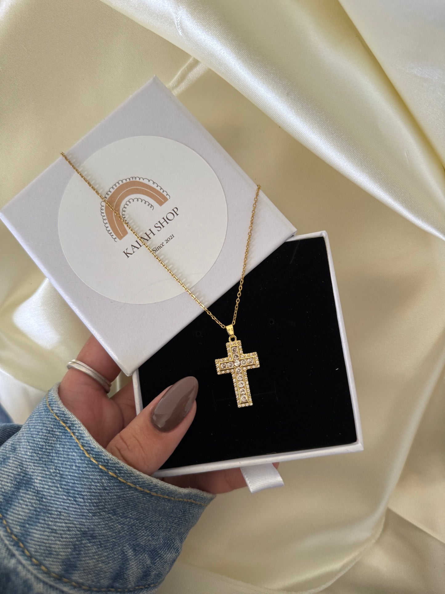 CRUZ NECKLACE