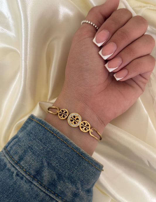 TORY BANGLE