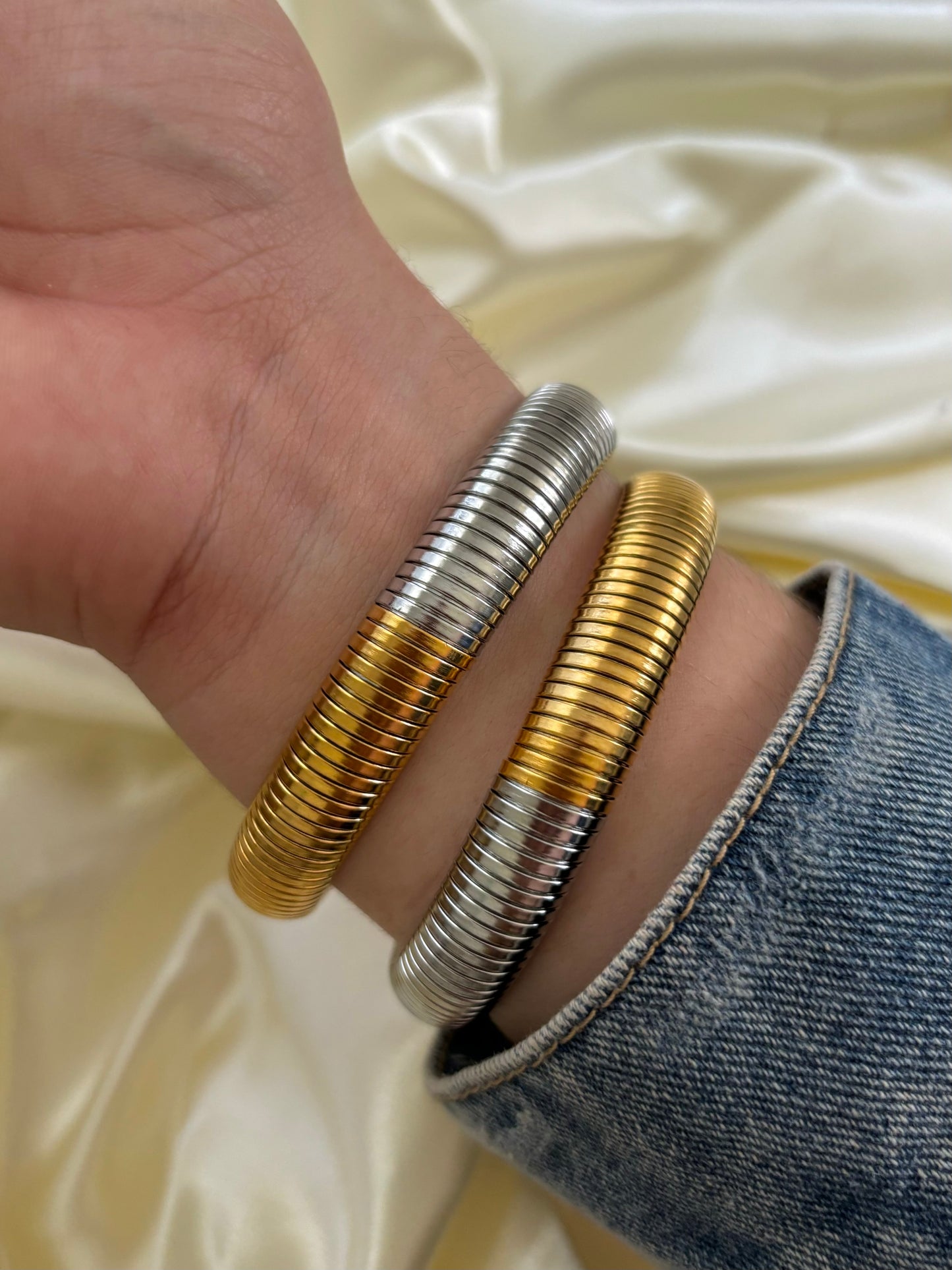 SNAKE BANGLE DOS TONOS