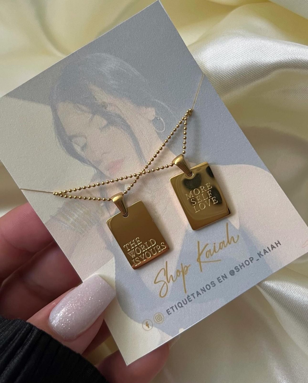 TWO STYLES FOR CHOISE LOVE NECKLACE