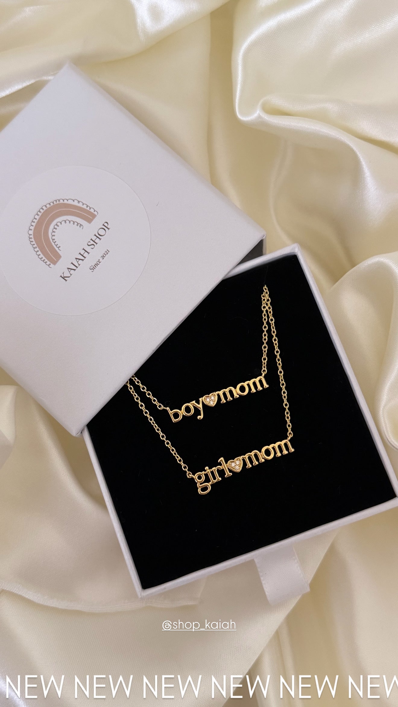 BOY MOM & GIRL MOM NECKLACE