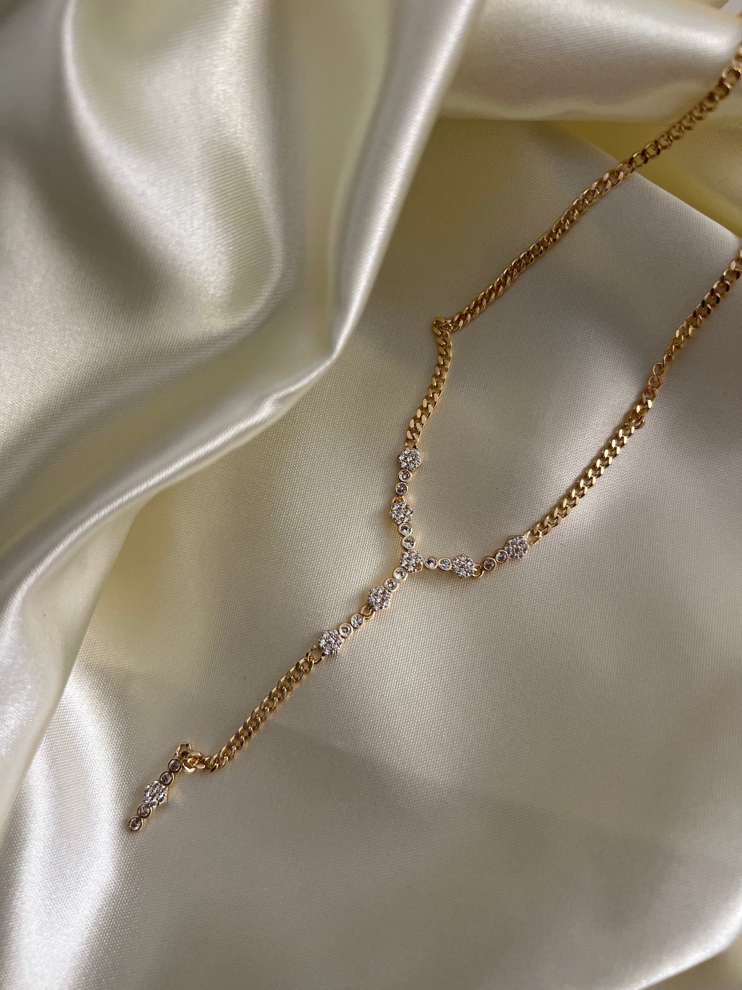 FLORECITA NECKLACE