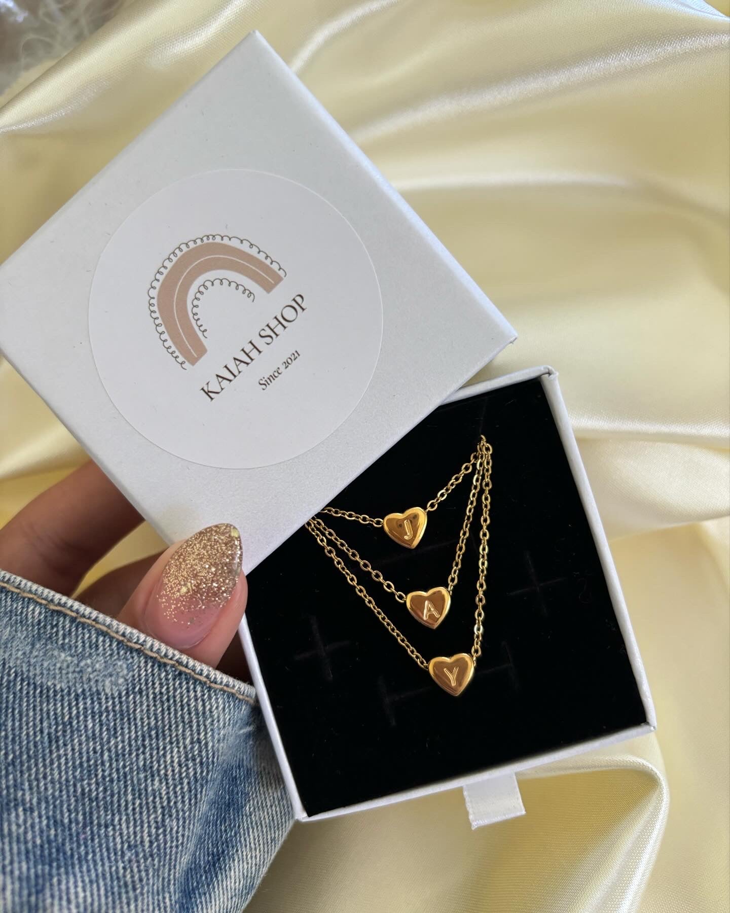 SIMPLE HEART LETTER NECKLACE