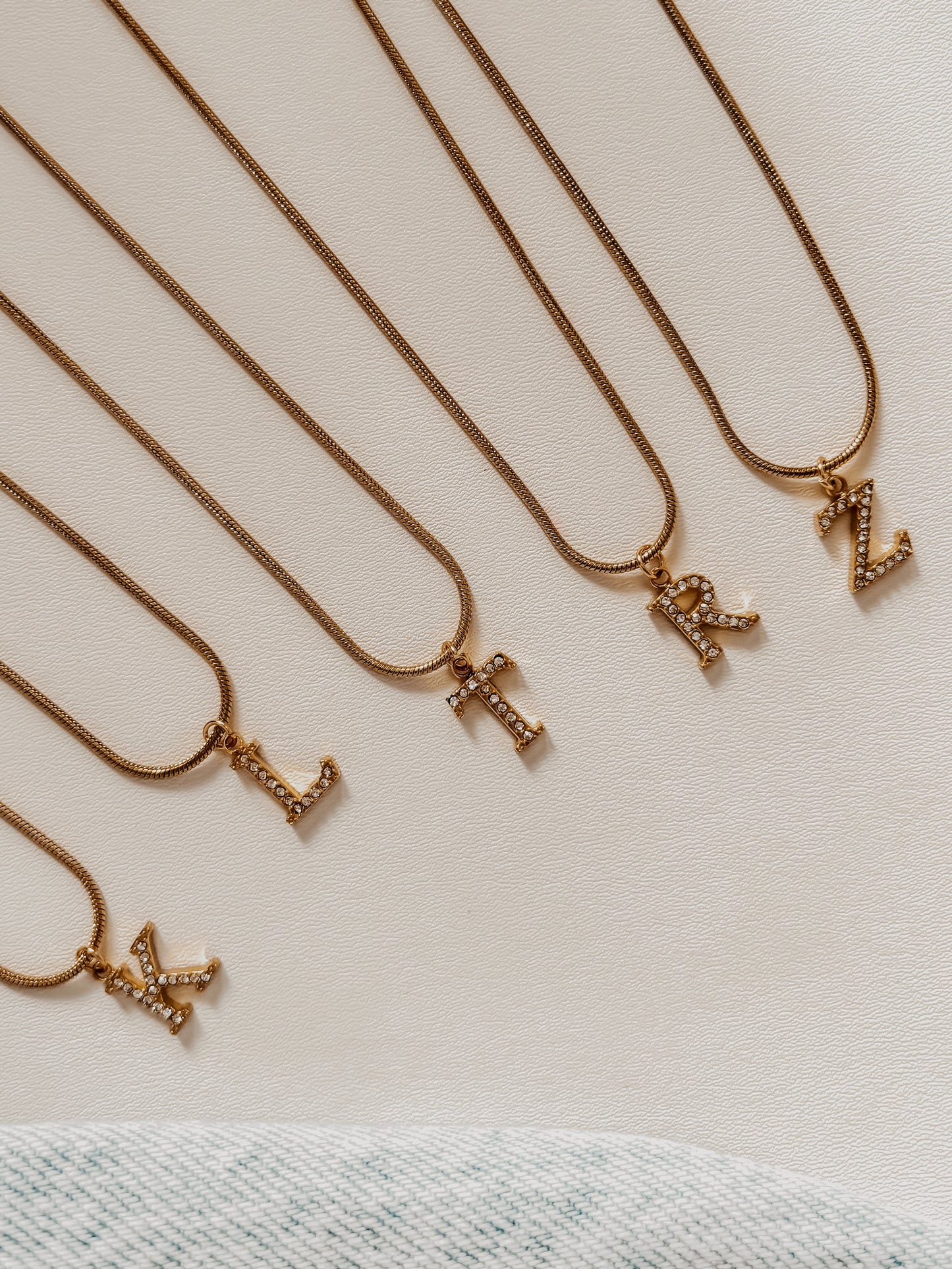 KEISH LETTER NECKLACE